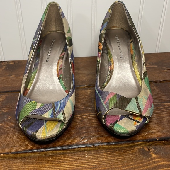 Apostrophe Women’s Multicolor Metallic Peep Toe Wedges - Picture 2 of 10